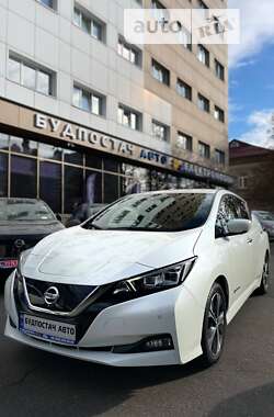 Хетчбек Nissan Leaf 2019 в Києві