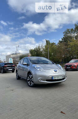 Хэтчбек Nissan Leaf 2015 в Житомире