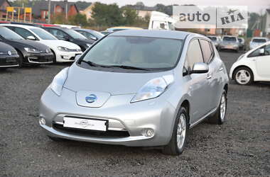 Хэтчбек Nissan Leaf 2012 в Луцке