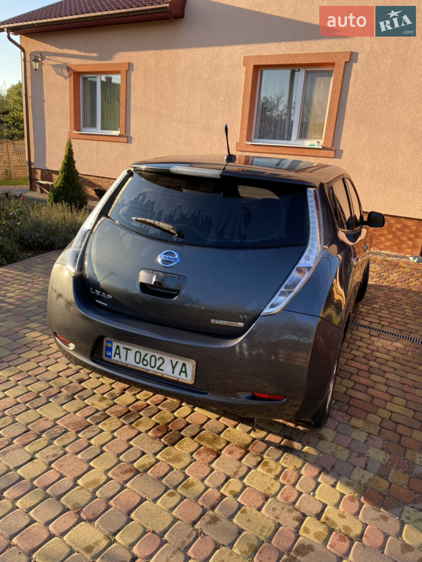 2013 Nissan Leaf - мініатюра 5