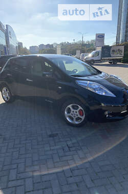 Хетчбек Nissan Leaf 2012 в Хмельницькому