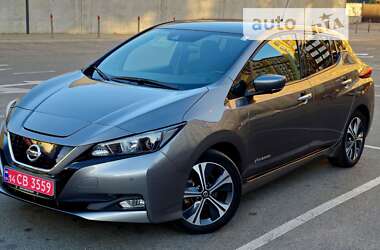 Хетчбек Nissan Leaf 2019 в Києві