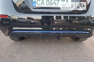 Хэтчбек Nissan Leaf 2021 в 