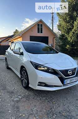 Хэтчбек Nissan Leaf 2018 в Тернополе