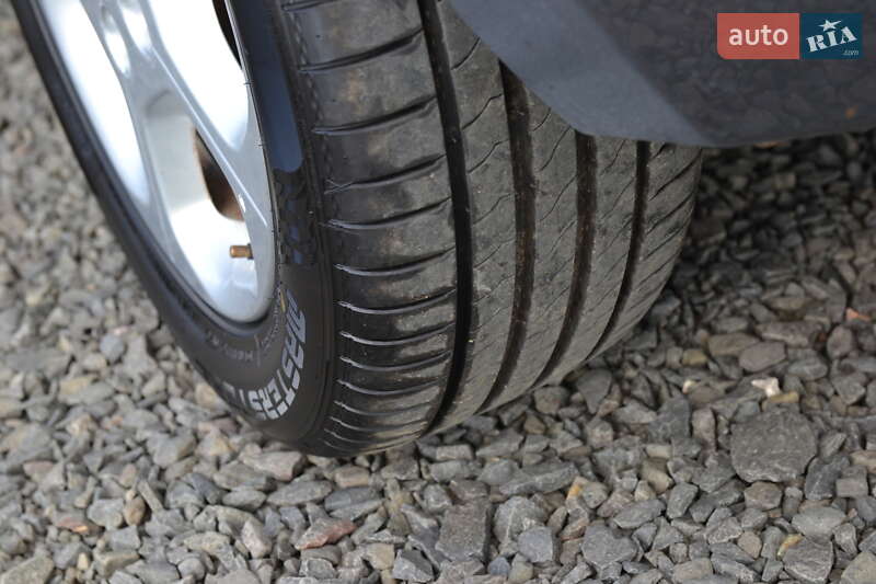 Хетчбек Nissan Leaf 2014 в Луцьку фото 38 Хетчбек Nissan Leaf 2014 в Луцьку