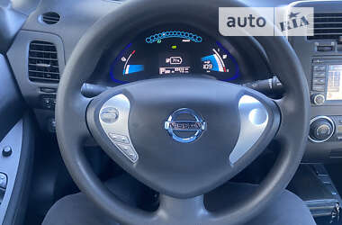 Хэтчбек Nissan Leaf 2014 в Киеве