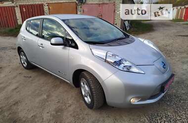 Хетчбек Nissan Leaf 2012 в Луцьку