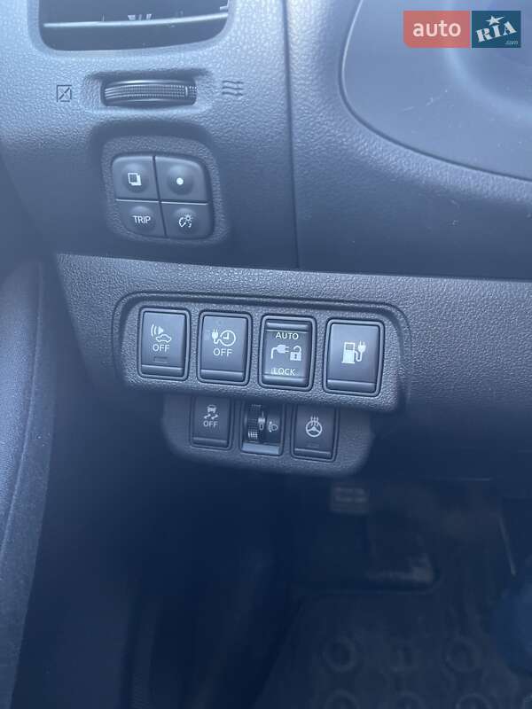 Хэтчбек Nissan Leaf 2014 в Днепре фото 12 Хэтчбек Nissan Leaf 2014 в Днепре