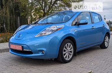 Хэтчбек Nissan Leaf 2012 в Дрогобыче