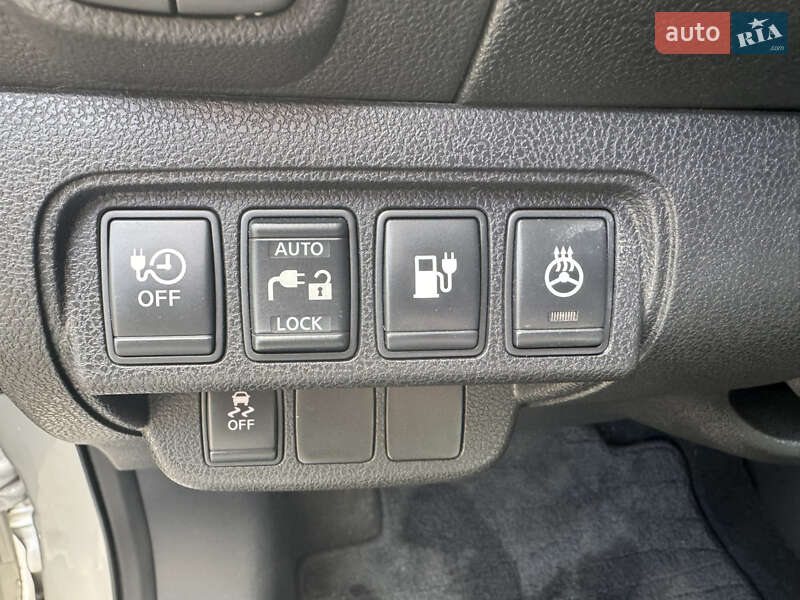 Хэтчбек Nissan Leaf 2013 в Одессе