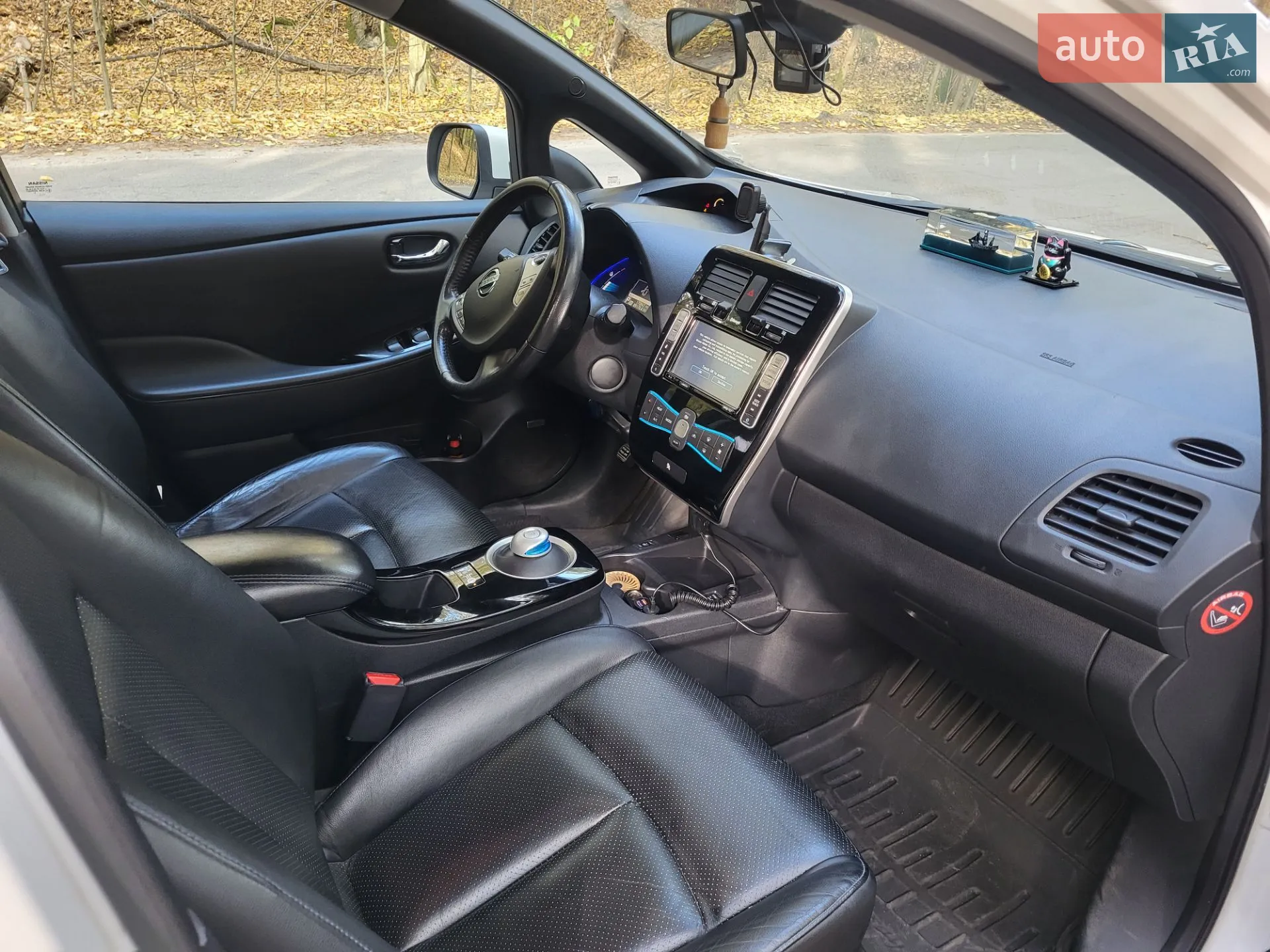 2014 Nissan Leaf - мініатюра 16