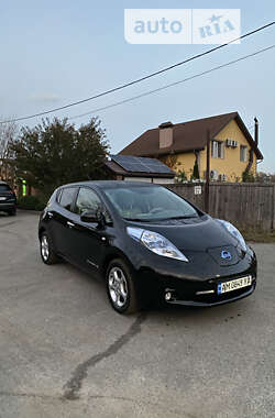 Хетчбек Nissan Leaf 2012 в Житомирі