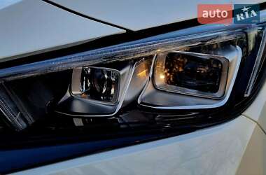 Хэтчбек Nissan Leaf 2019 в 