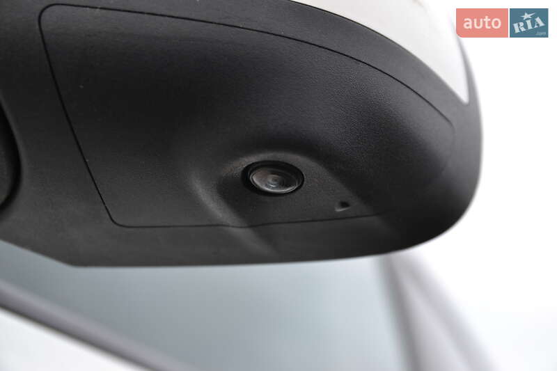 Хэтчбек Nissan Leaf 2013 в Луцке