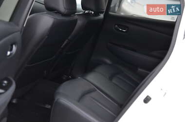 Хэтчбек Nissan Leaf 2013 в Луцке