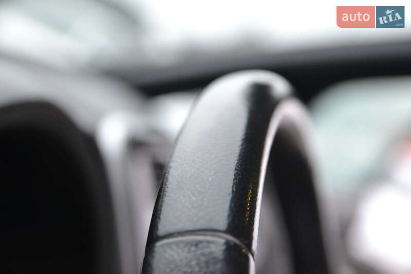 Хэтчбек Nissan Leaf 2013 в Луцке