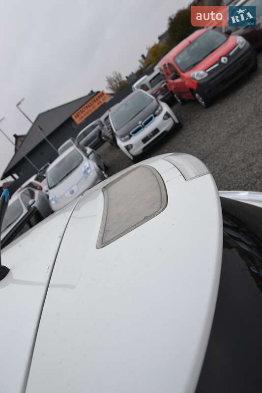 Хэтчбек Nissan Leaf 2013 в Луцке