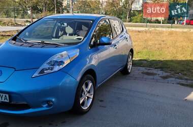 Хэтчбек Nissan Leaf 2012 в Белгороде-Днестровском