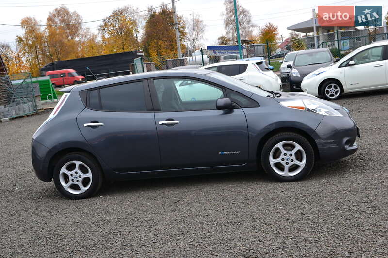 Хетчбек Nissan Leaf 2014 в Луцьку