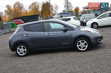 Хетчбек Nissan Leaf 2014 в 