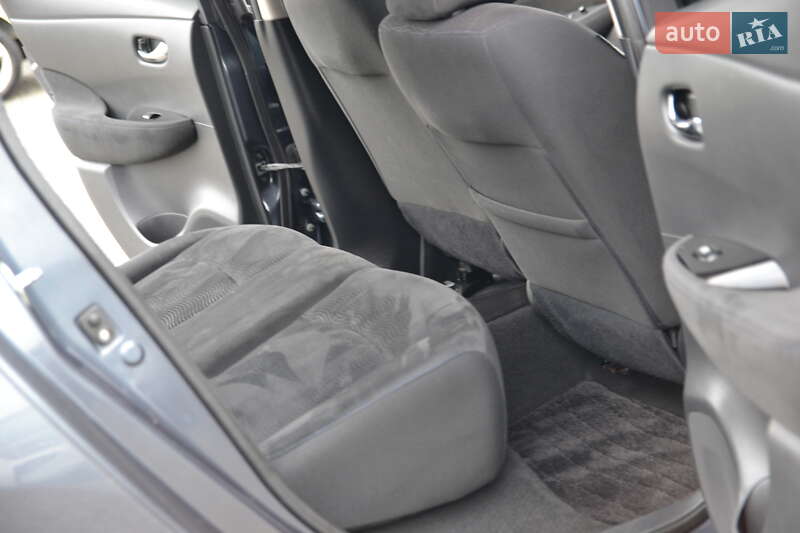 Хетчбек Nissan Leaf 2014 в Луцьку
