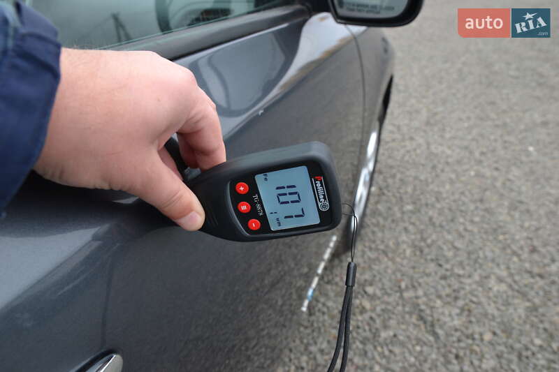 Хетчбек Nissan Leaf 2014 в Луцьку