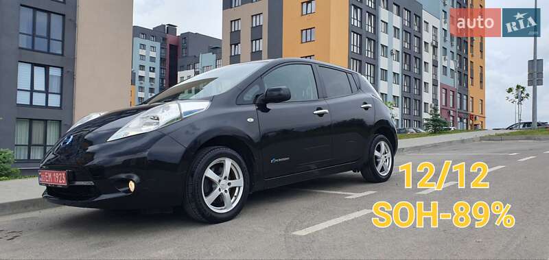 Хэтчбек Nissan Leaf 2015 в Ровно