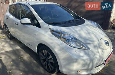 Хэтчбек Nissan Leaf 2015 в Одессе