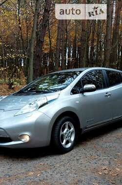 Хэтчбек Nissan Leaf 2014 в Луцке