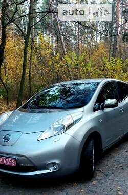 Хэтчбек Nissan Leaf 2014 в Луцке