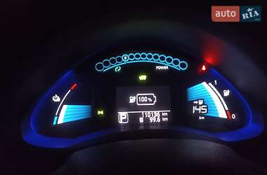 Хэтчбек Nissan Leaf 2014 в 