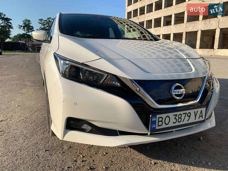 Хетчбек Nissan Leaf 2019 в Тернополі фото 2 Хетчбек Nissan Leaf 2019 в Тернополі
