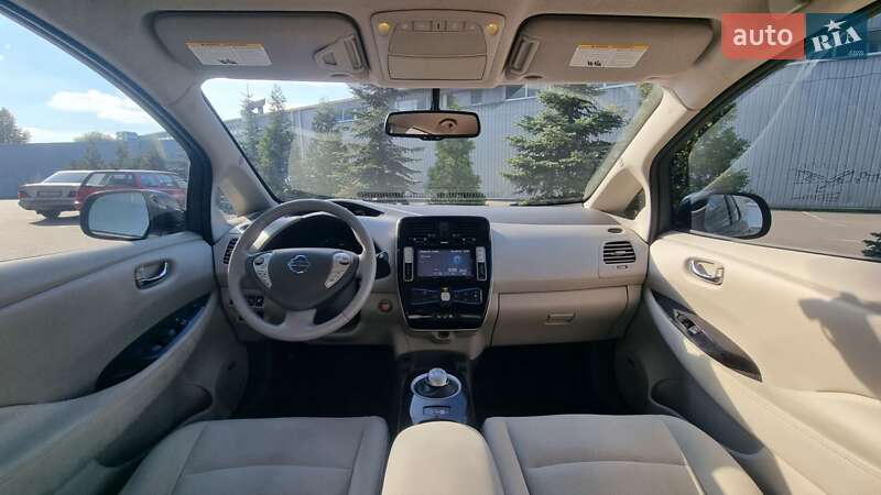 Хэтчбек Nissan Leaf 2014 в Киеве фото 6 Хэтчбек Nissan Leaf 2014 в Киеве