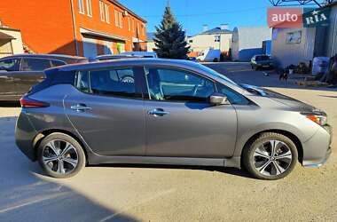Хэтчбек Nissan Leaf 2020 в 