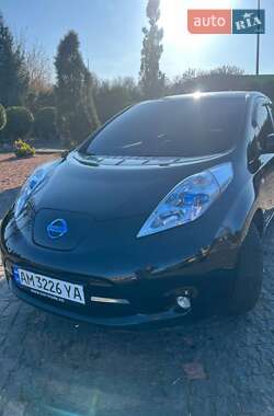 Хетчбек Nissan Leaf 2012 в Житомирі