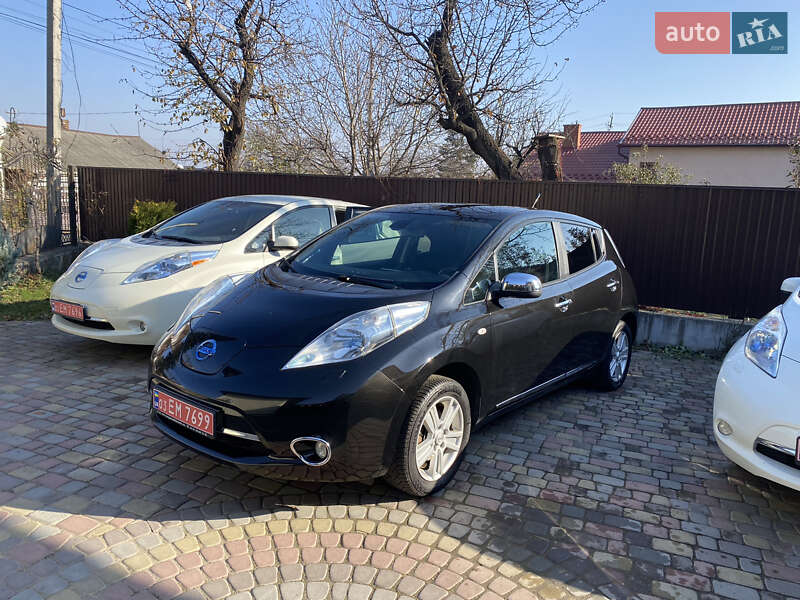 Хэтчбек Nissan Leaf 2014 в Черновцах