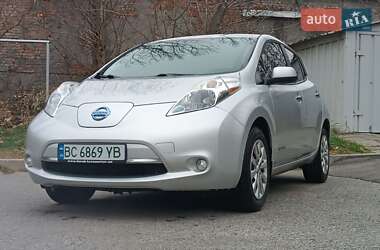 Хетчбек Nissan Leaf 2014 в Львові