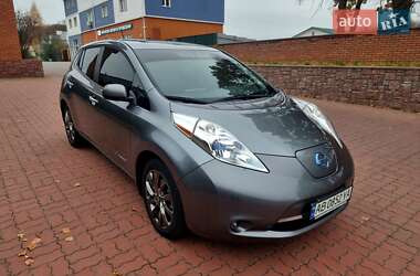 Хетчбек Nissan Leaf 2014 в Вінниці