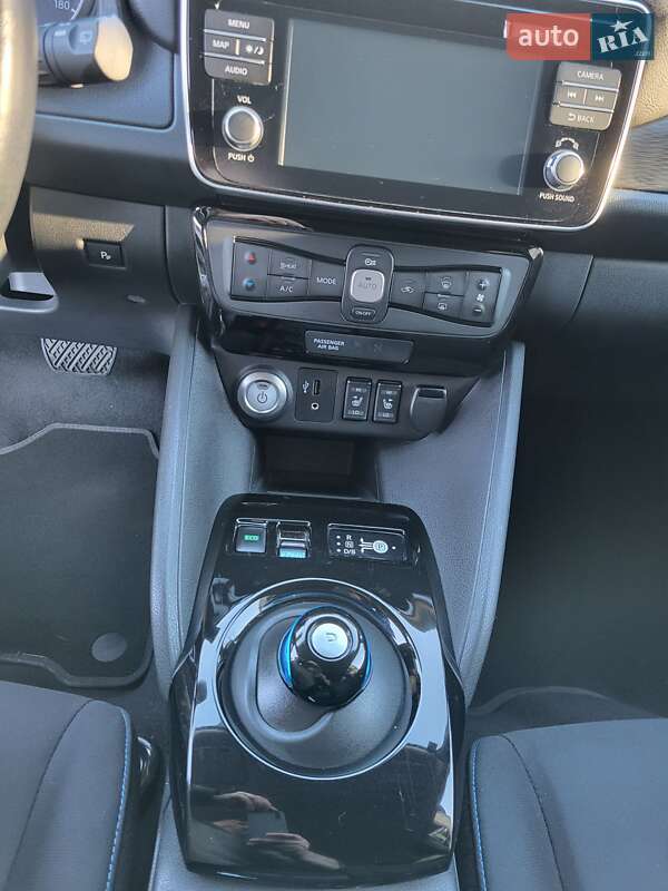 Хэтчбек Nissan Leaf 2019 в Бердичеве фото 13 Хэтчбек Nissan Leaf 2019 в Бердичеве