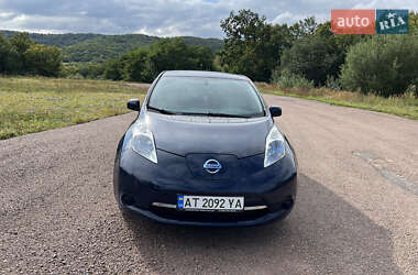 Хэтчбек Nissan Leaf 2014 в Львове