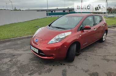 Хэтчбек Nissan Leaf 2015 в Тернополе