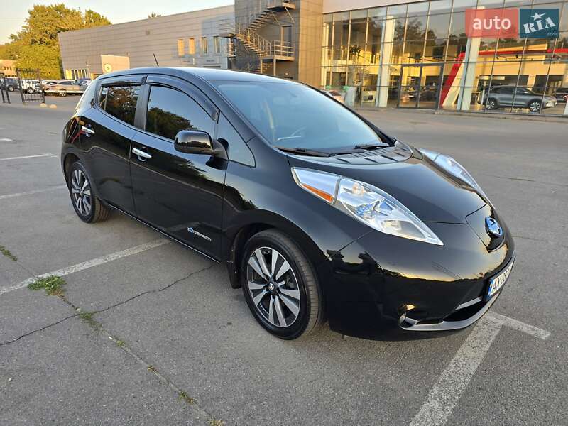 Хэтчбек Nissan Leaf 2016 в Харькове