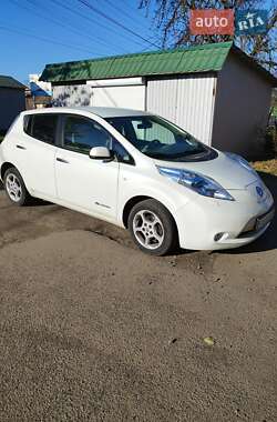 Хетчбек Nissan Leaf 2012 в Черкасах