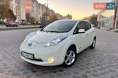 Хетчбек Nissan Leaf 2012 в Хмельницькому