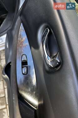 Хэтчбек Nissan Leaf 2015 в Одессе