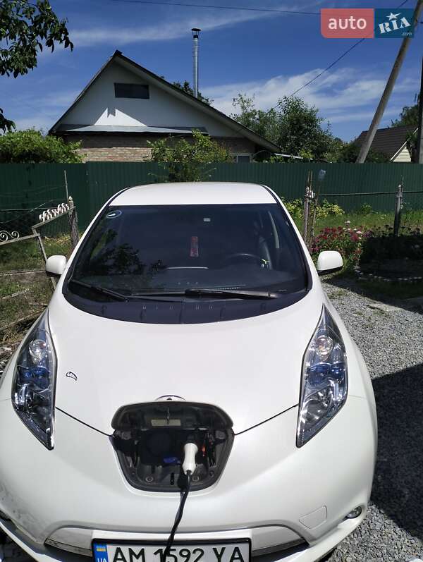 Nissan Leaf 2015