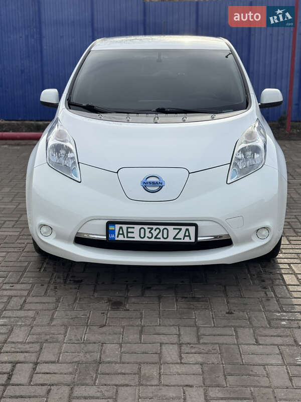 Nissan Leaf 2015