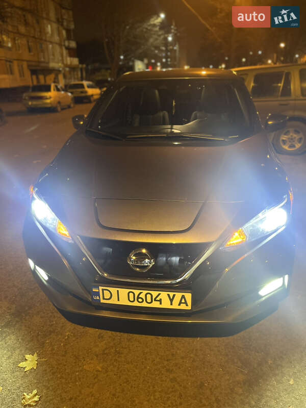 Хэтчбек Nissan Leaf 2021 в Харькове