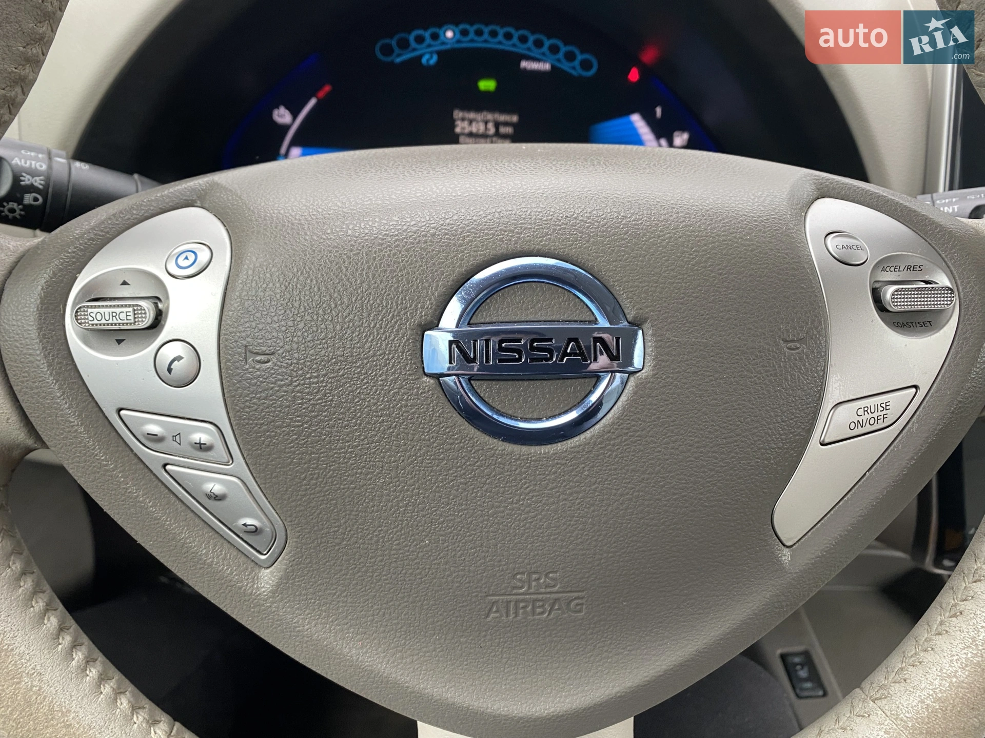 2011 Nissan Leaf - мініатюра 32