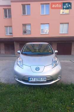 Хетчбек Nissan Leaf 2015 в Івано-Франківську